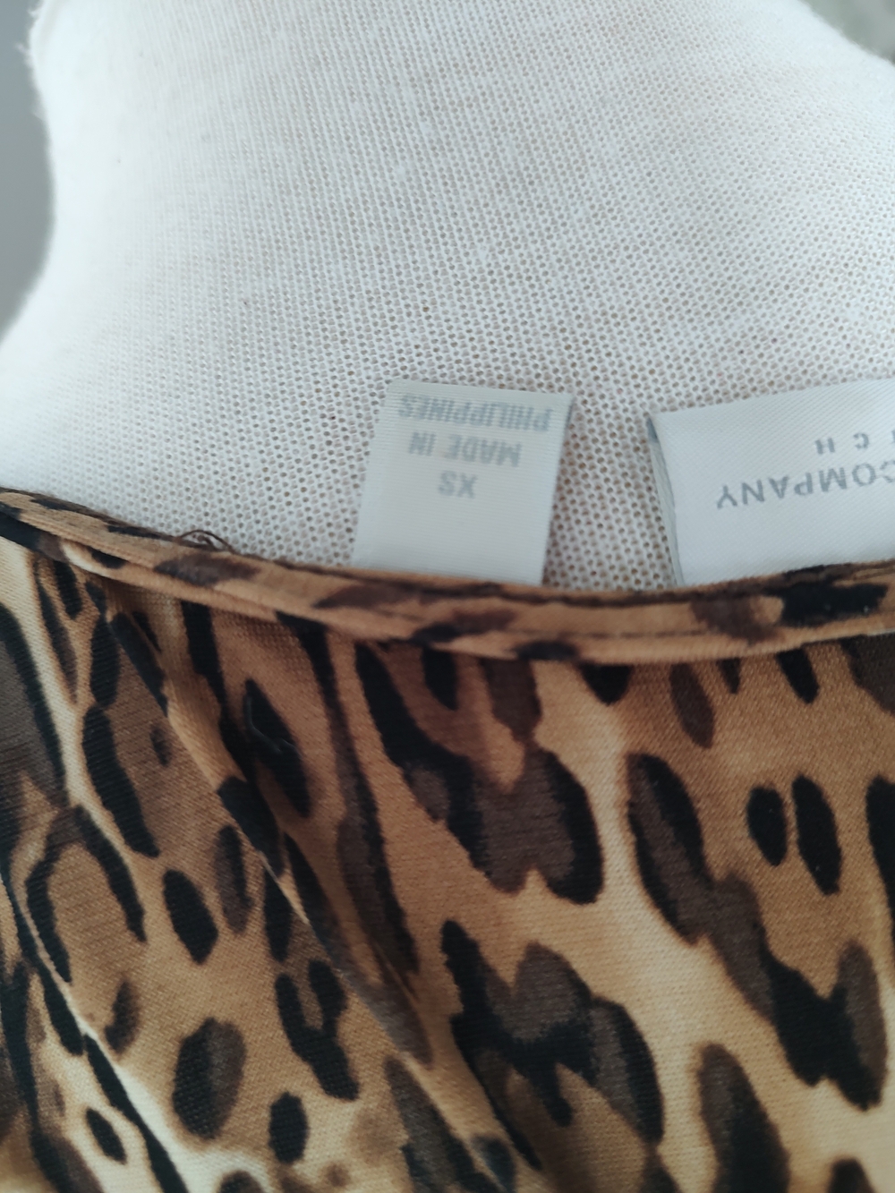 New York & Company Sexy Leopard Print Drape Neck Top - Brown/Tan Mafia Mom MILF - Picture 5 of 5